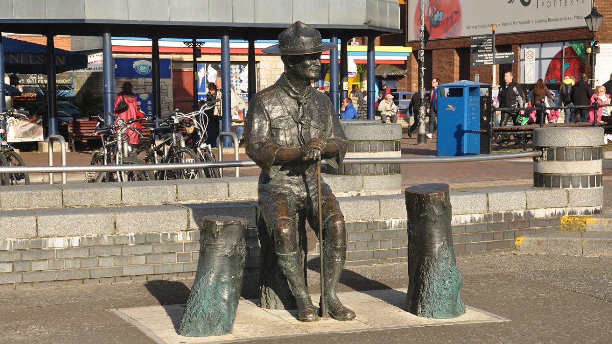 Baden-Powell sculpture on Poole Quay