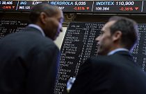 Konjunktur, Corona: Schlechte US-News schicken Börsen weltweit auf Talfahrt