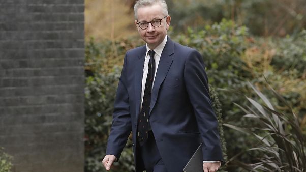 Ministro Michael Gove à chegada à residência oficial do primeiro-ministro, em fevereiro Ministro Michael Gove à chegada à residência oficial do primeiro-ministro, em fevereiro