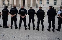 Fransız polisi İçişleri Bakanlığı'nı protesto etti