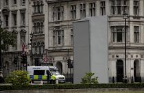Sous protection, la statue de Winston Churchill à Londres, le 12/06/2020.