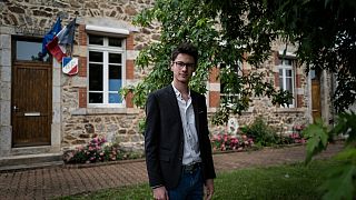 Hugo Biolley, maire de Vinzieux dans l'Ardèche, est âgé de 19 ans, le 11 juin 2020