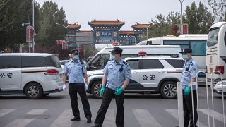 Koronavírus-vészhelyzet Peking legnagyobb piacán