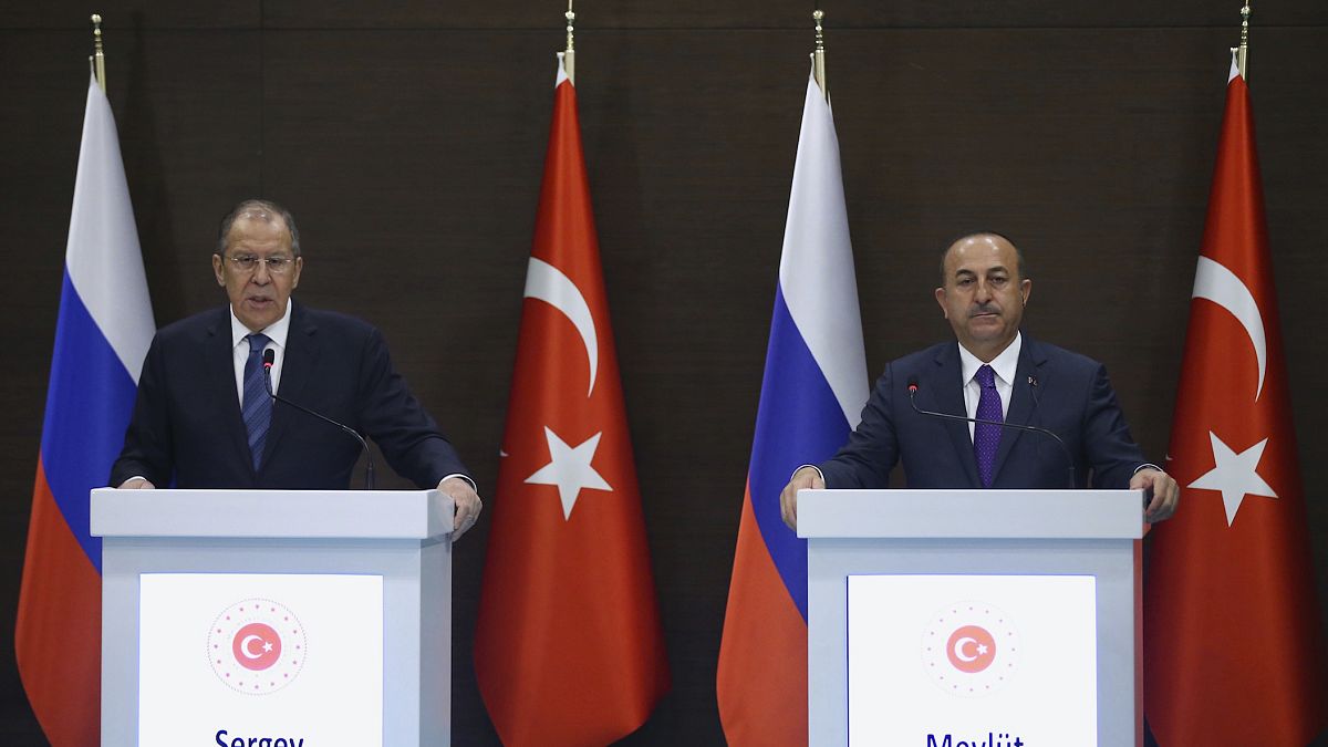 Rusya Dışişleri Bakanı Sergey Lavrov ve Türk mevkidaşı Mevlüt Çavuşoğlu