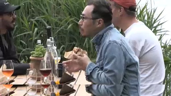 NOMA: Προσαρμογή στην πανδημία με burger NOMA: Προσαρμογή στην πανδημία με burger