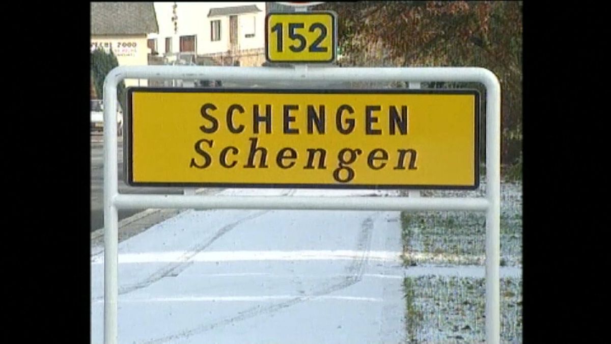 Újranyílnak a schengeni belső határok