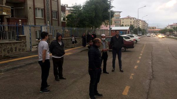 Son dakika: Bingöl'de deprem Son dakika: Bingöl'de deprem