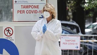 Coronavirus : deux nouveaux foyers découverts à Rome