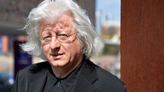 Esterházy Péter a Schocken irodalmi díj átvételekor Németországban, 2013. május 5.