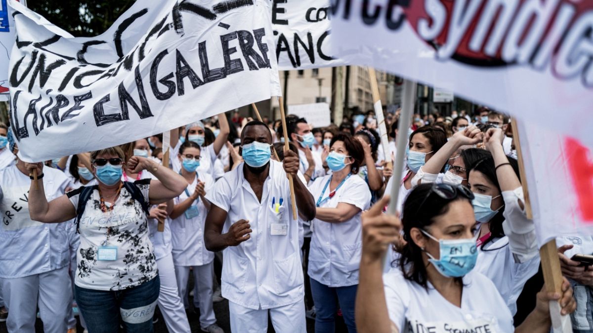 Manifestation des personnels soignants à Lyon, le 16 juin 2020