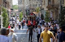 Covid-19 sonrası anket: En büyük sorun ekonomi, AK Parti'ye destek yüzde 35