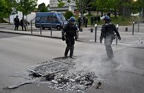 Violences intercommunautaires dans la banlieue de Dijon, en France : le calme revient