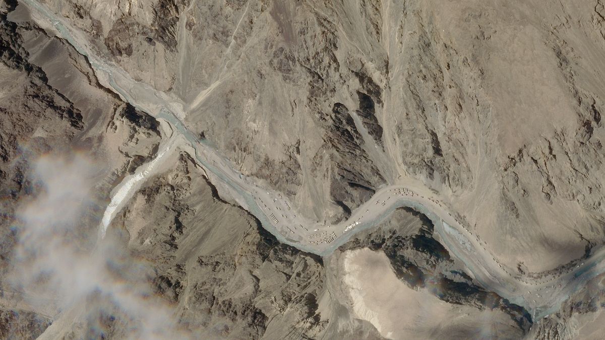 Esta foto de satélite muestra la zona del Valle de Galwan en la región de Ladakh, cerca de la Línea de Control Real entre India y China, el martes 16 de junio de 2020. 