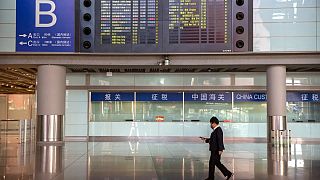  موج دوم کرونا در چین؛ بیش از هزار پرواز در فرودگاه‌های پکن لغو شد