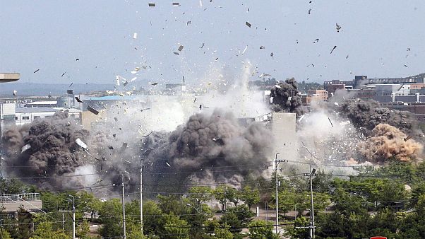 Kuzey Kore, Güney Kore sınırındaki irtibat ofisini havaya uçurdu Kuzey Kore, Güney Kore sınırındaki irtibat ofisini havaya uçurdu