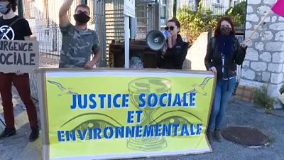 No Comment: Környezetvédők blokád alá vonnak egy növényvédőszer-gyárat