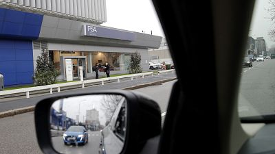 Bruxelas investiga fusão entre PSA e Fiat