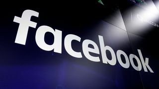 Facebook ve Instagram kullanıcılarına siyasi reklamları bloke etme izni verecek