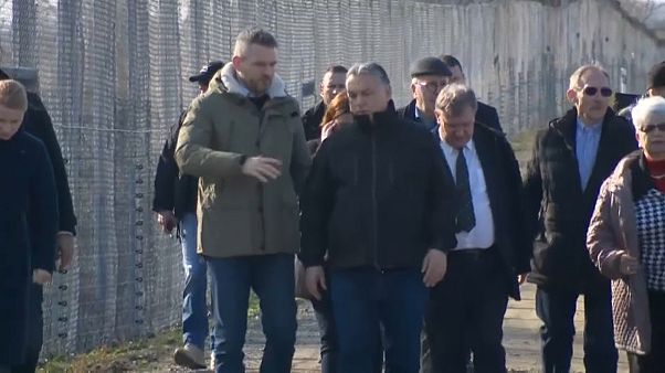 El presidente húngaro visita la frontera con Serbia El presidente húngaro visita la frontera con Serbia