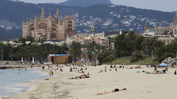 Los primeros turistas han llegado a través de los corredores sanitarios seguros Los primeros turistas han llegado a través de los corredores sanitarios seguros