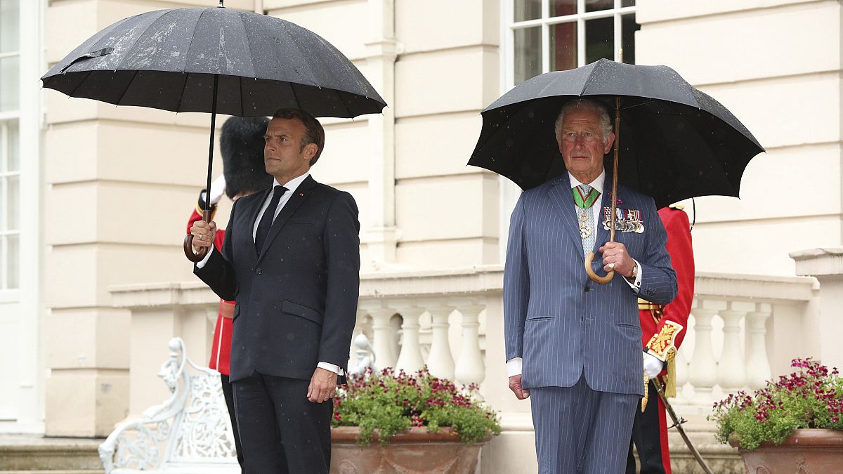 Macron e il Principe Carlo a Londra per le commemorazioni dell'appello del 18 giugno