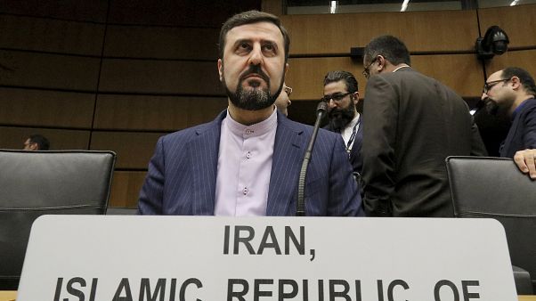 کاظم غریبآبادی، نمایندهٔ ایران در آژانس بینالمللی انرژی اتمی کاظم غریبآبادی، نمایندهٔ ایران در آژانس بینالمللی انرژی اتمی