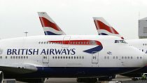 Um avião da British Airways no aeroporto de Heathrow