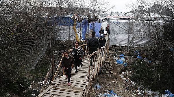 Νέα παράταση του lockdown στις μεταναστευτικές δομές - Τι λένε οι ίδιοι οι μετανάστες Νέα παράταση του lockdown στις μεταναστευτικές δομές - Τι λένε οι ίδιοι οι μετανάστες