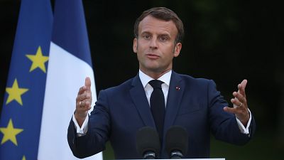 Macron kitart amellett, hogy a NATO agyhalottként viselkedik