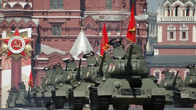 روسيا تحتفل ب"عيد النصر" بعرض عسكري ضخم وبوتين يشيد بدور الاتحاد السوفيتي 