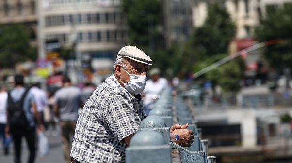65 yaş ve üzerindekiler, izin belgesi alarak turizm amaçlı seyahat yapabilecek 65 yaş ve üzerindekiler, izin belgesi alarak turizm amaçlı seyahat yapabilecek