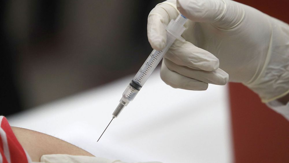 Coronavirus : le remdesivir, premier traitement préconisé en Europe