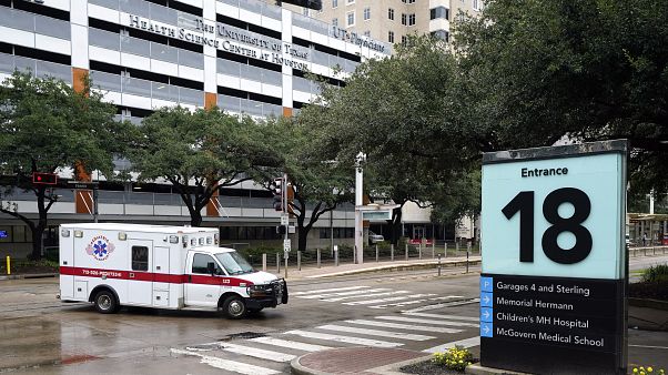 Covid-19 in Texas: im Würgegriff des Virus Covid-19 in Texas: im Würgegriff des Virus