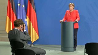 Angela Merkel - Retterin Europas oder lahme Ente?