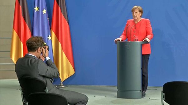Angela Merkel - Retterin Europas oder lahme Ente? Angela Merkel - Retterin Europas oder lahme Ente?