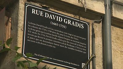 Une plaque explicative à Bordeaux