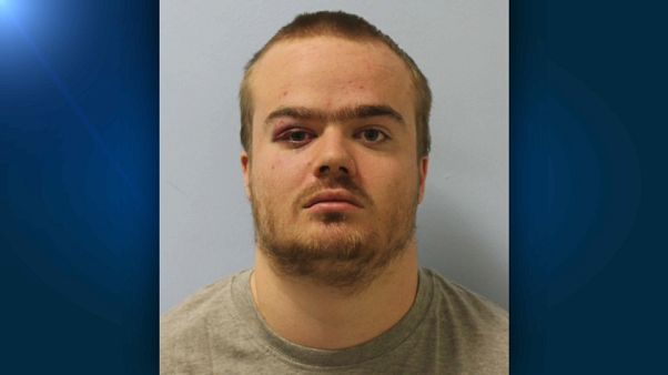 Londra, bambino lanciato dalla Tate Modern: condannato a 15 anni l'aggressore Londra, bambino lanciato dalla Tate Modern: condannato a 15 anni l'aggressore