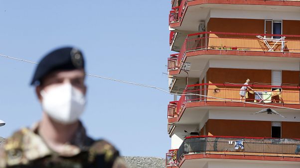 Italie : situation explosive autour d'un nouveau foyer de coronavirus Italie : situation explosive autour d'un nouveau foyer de coronavirus