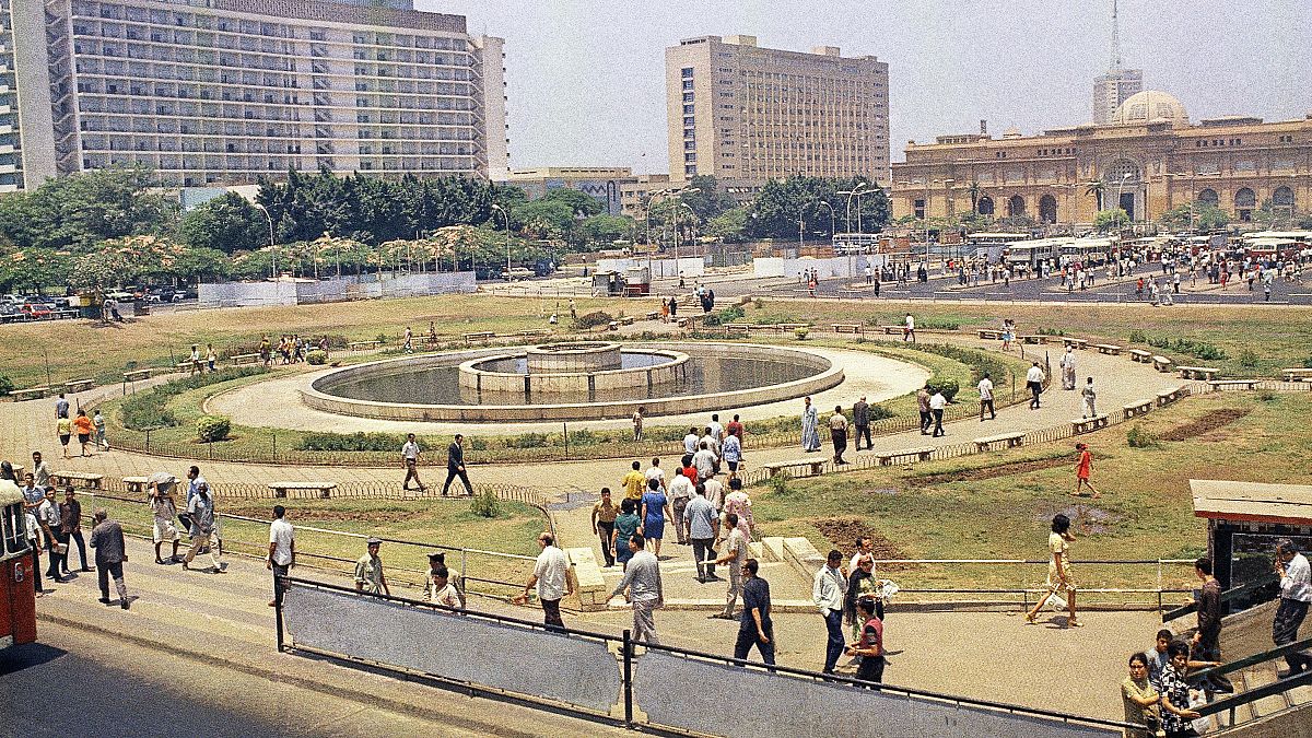 ساحة التحرير وسط العاصمة المصرية القاهرة