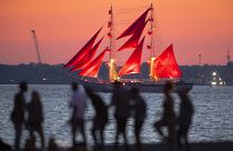 Aγ. Πετρούπολη: Scarlet Sails σε καιρό πανδημίας