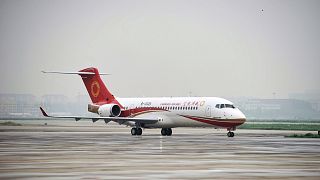 Çin yapımı ARJ21-700 tipi yolcu uçağı