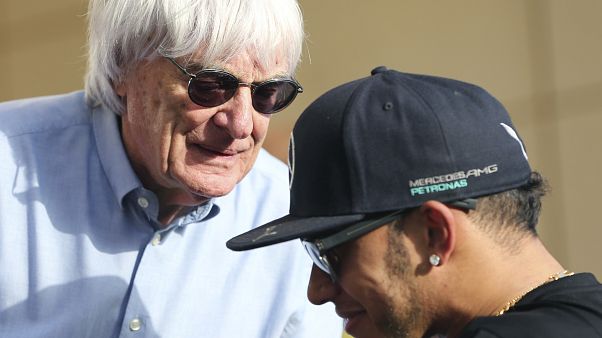 Hamilton critica declarações de Ecclestone sobre racismo Hamilton critica declarações de Ecclestone sobre racismo