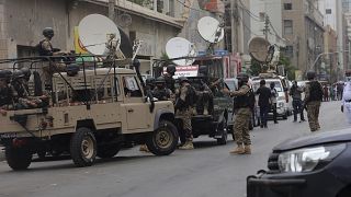 Szeparatista fegyveresek támadták meg a karacsi tőzsdét
