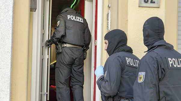 ألمانيا: تحقيقات تطال 30 ألف شخص متورطين في جرائم جنسية بحق أطفال ألمانيا: تحقيقات تطال 30 ألف شخص متورطين في جرائم جنسية بحق أطفال