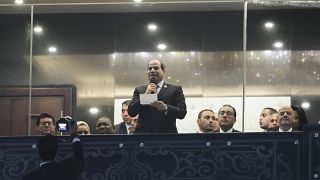 الرئيس المصري عبد الفتاح السيسي يتحدث خلال حفل الافتتاح في استاد القاهرة الدولي.