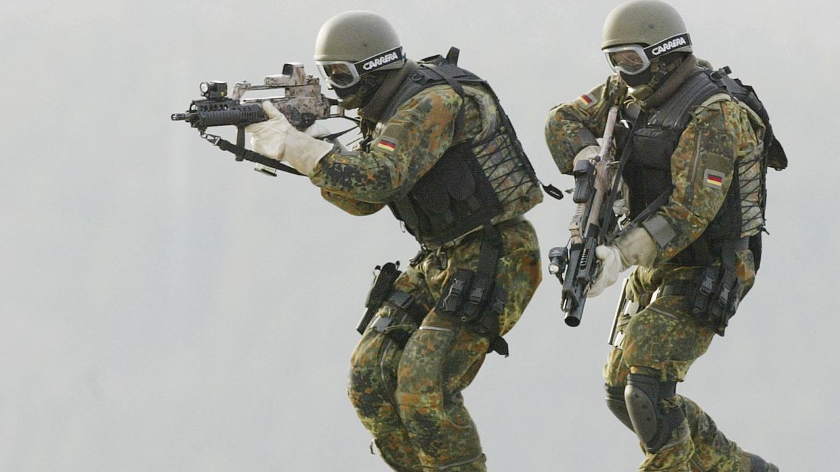 Soldiers of (KSK) Kommando Spezialkraefte, German Bundeswehr's special forces take part in a training exercise in Calw, in February 2004.