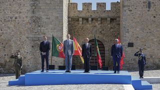 (L-R) Spain's Prime Minister Pedro Sanchez, Spain's King Felipe VI, Portugal's President Marcelo Rebelo de Sousa and Portugal's Prime Minister Antonio Costa, in Elvas, 1/7/20.