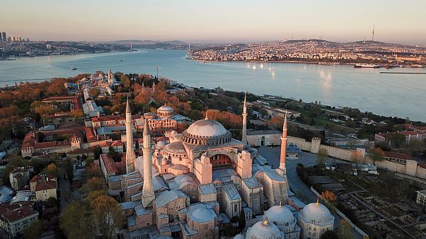 Ayasofya'nın ibadete açılmasıyla ilgili duruşma yapıldı Ayasofya'nın ibadete açılmasıyla ilgili duruşma yapıldı