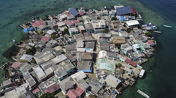 Santa Cruz del Islote: ¿Cómo se vive la pandemia en la isla más superpoblada del mundo? Santa Cruz del Islote: ¿Cómo se vive la pandemia en la isla más superpoblada del mundo?