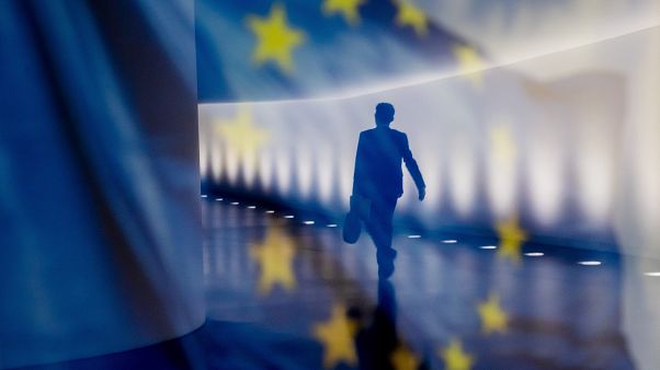 Unione europea: disoccupazione ai massimi livelli (degli ultimi otto mesi) Unione europea: disoccupazione ai massimi livelli (degli ultimi otto mesi)